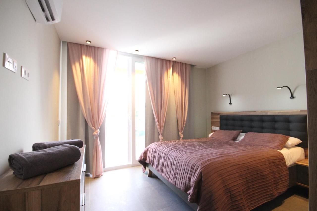 Apartment Azahara Sunrises, Los Cristianos ลอส กริสเตียนอส ภายนอก รูปภาพ